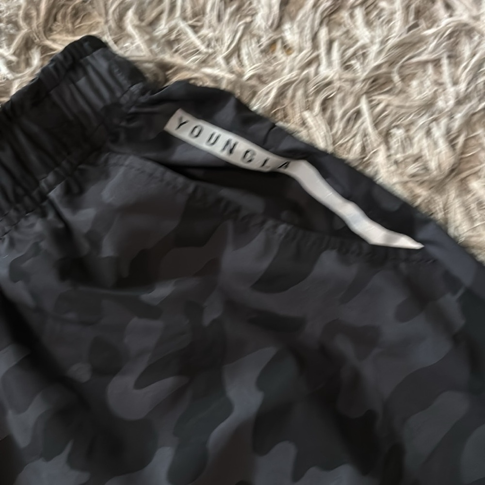 Boys workout shorts - Picture 4 of 7